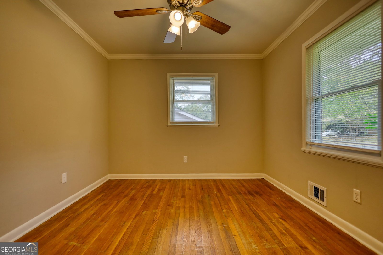 543 Wavelyn Way Riverdale - 32