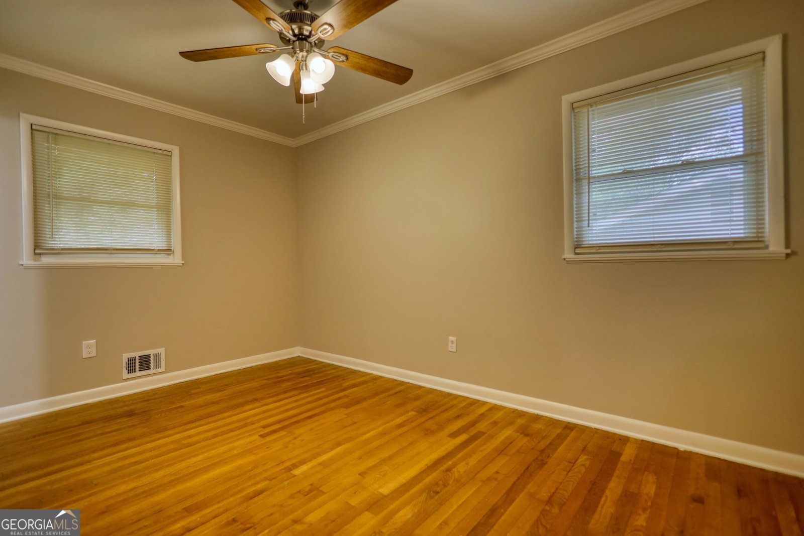 543 Wavelyn Way Riverdale - 36