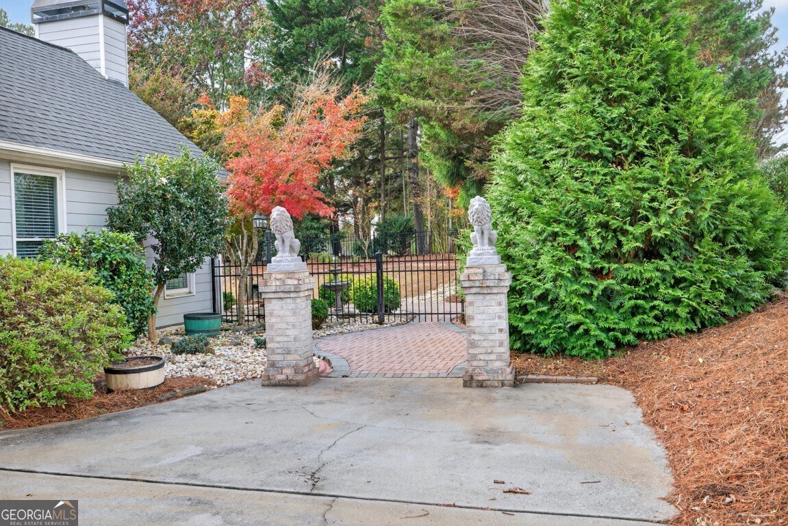 1090 River Valley Drive Dacula - 39