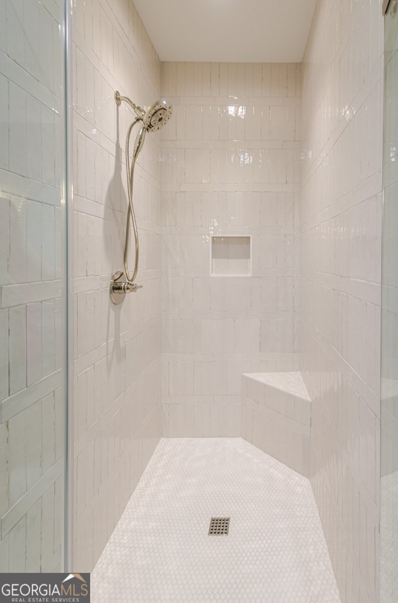 1010 Amasa Lane Greensboro - Photo 32