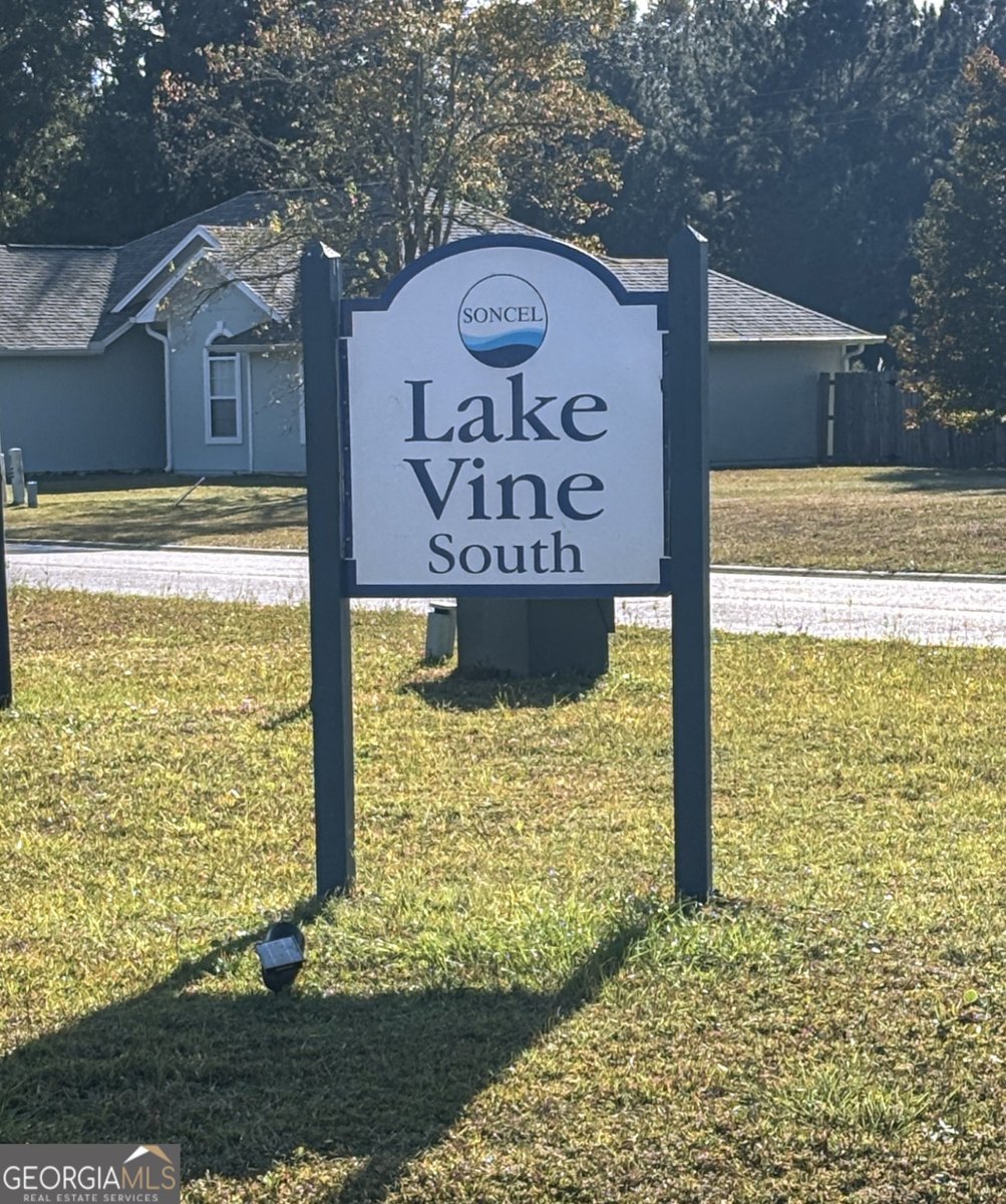 102 Honeysuckle Road Kingsland - 17