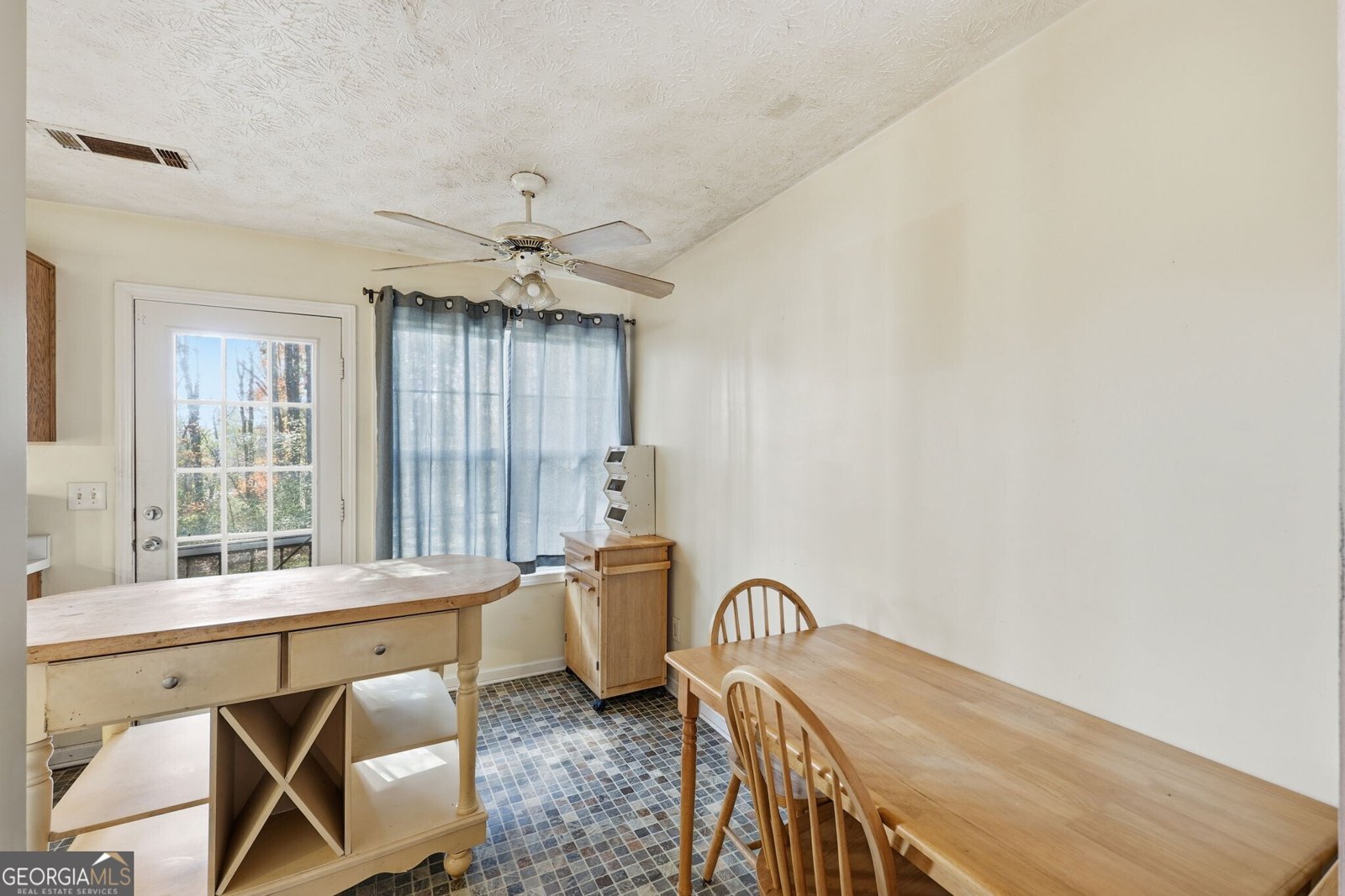 4418 Leafview Way Gillsville - 1