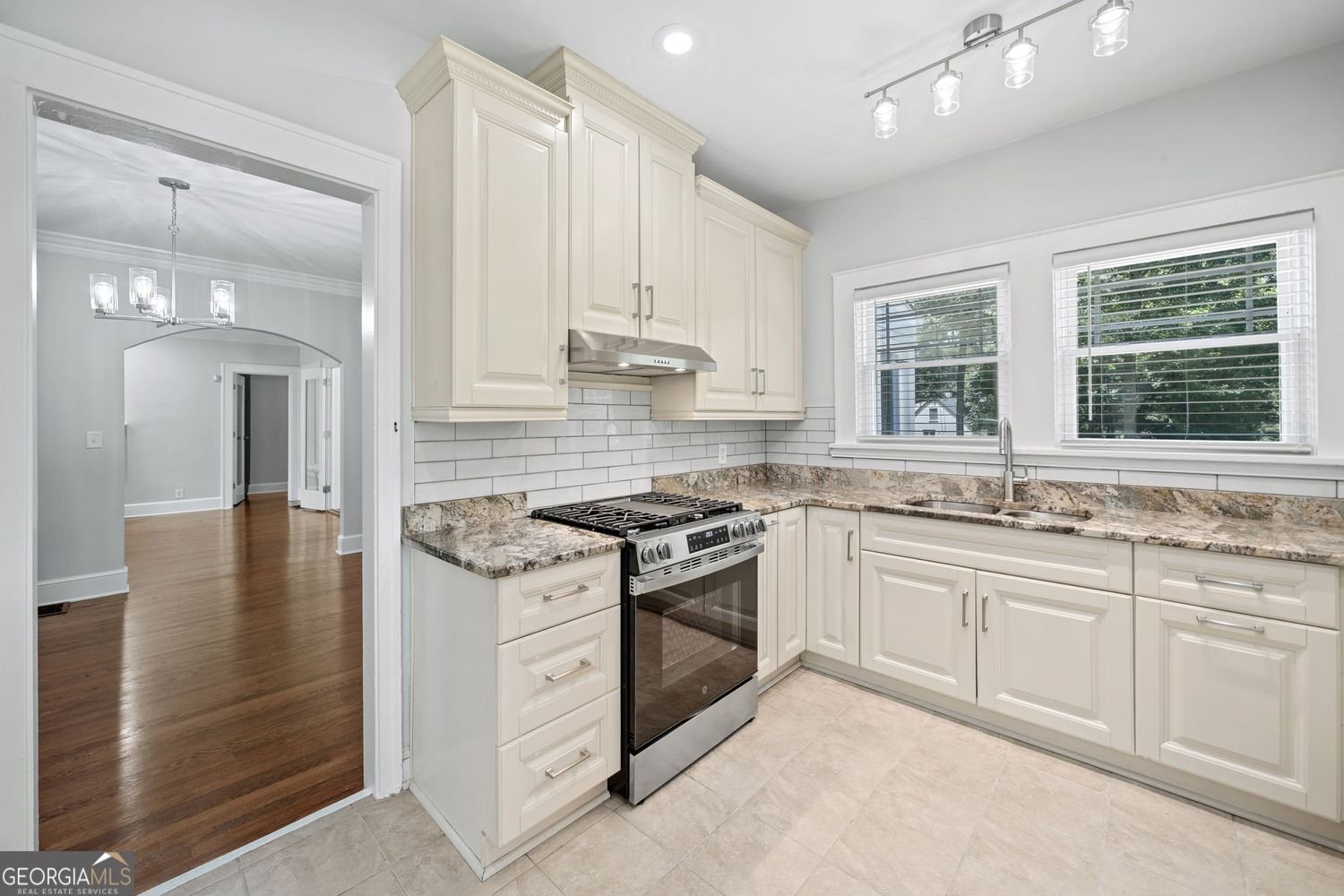 2830 Alston Drive Atlanta - 25