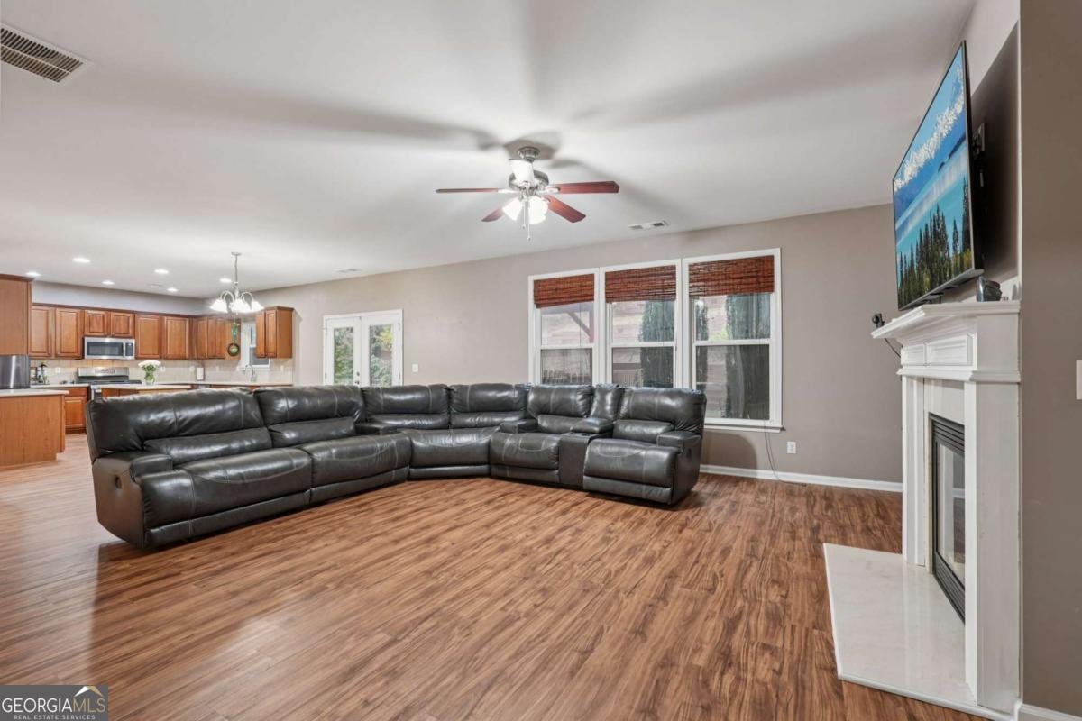 6015 Thrasher Court Cumming - 16