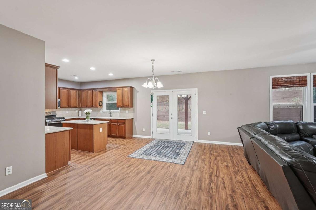 6015 Thrasher Court Cumming - 19