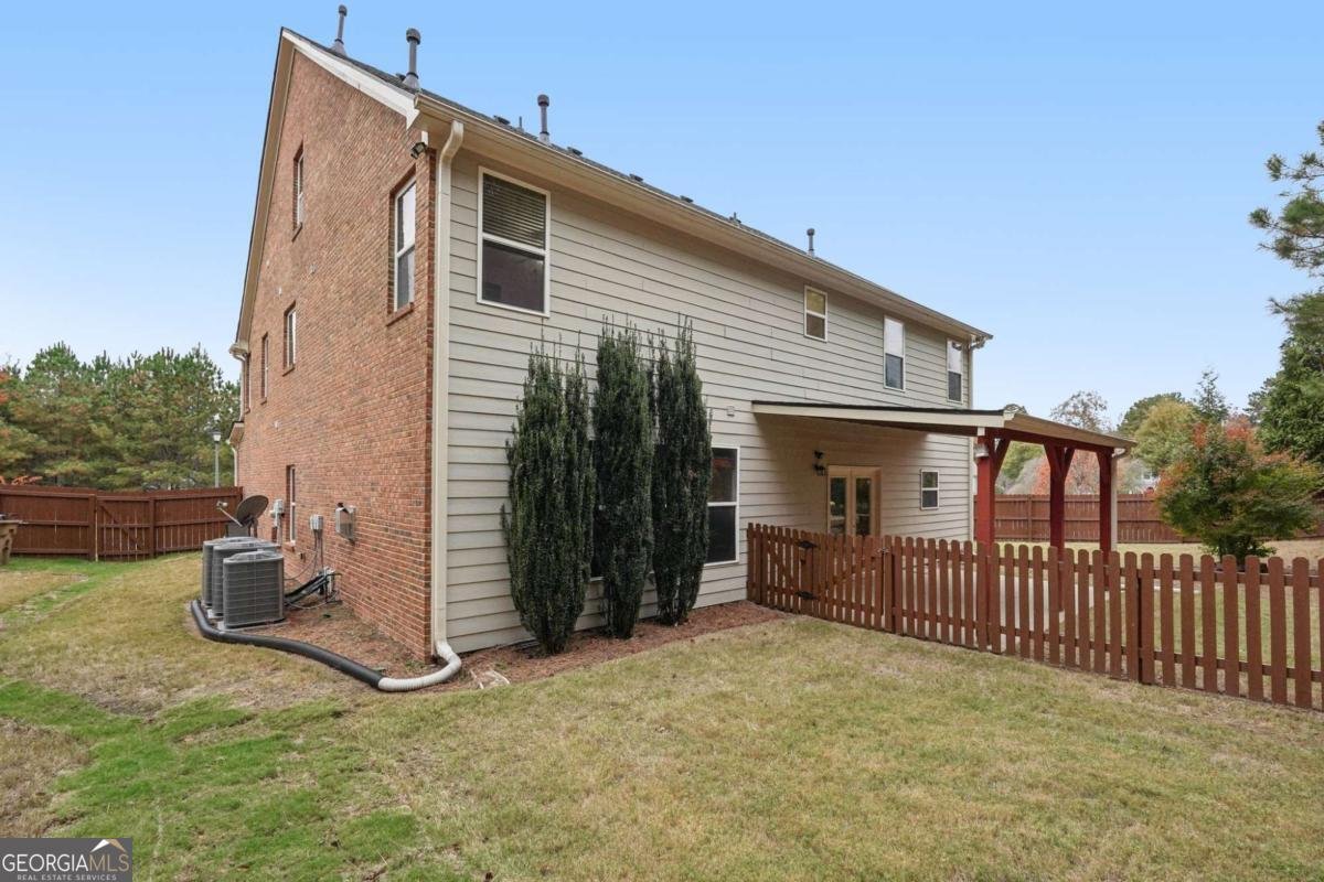 6015 Thrasher Court Cumming - 70