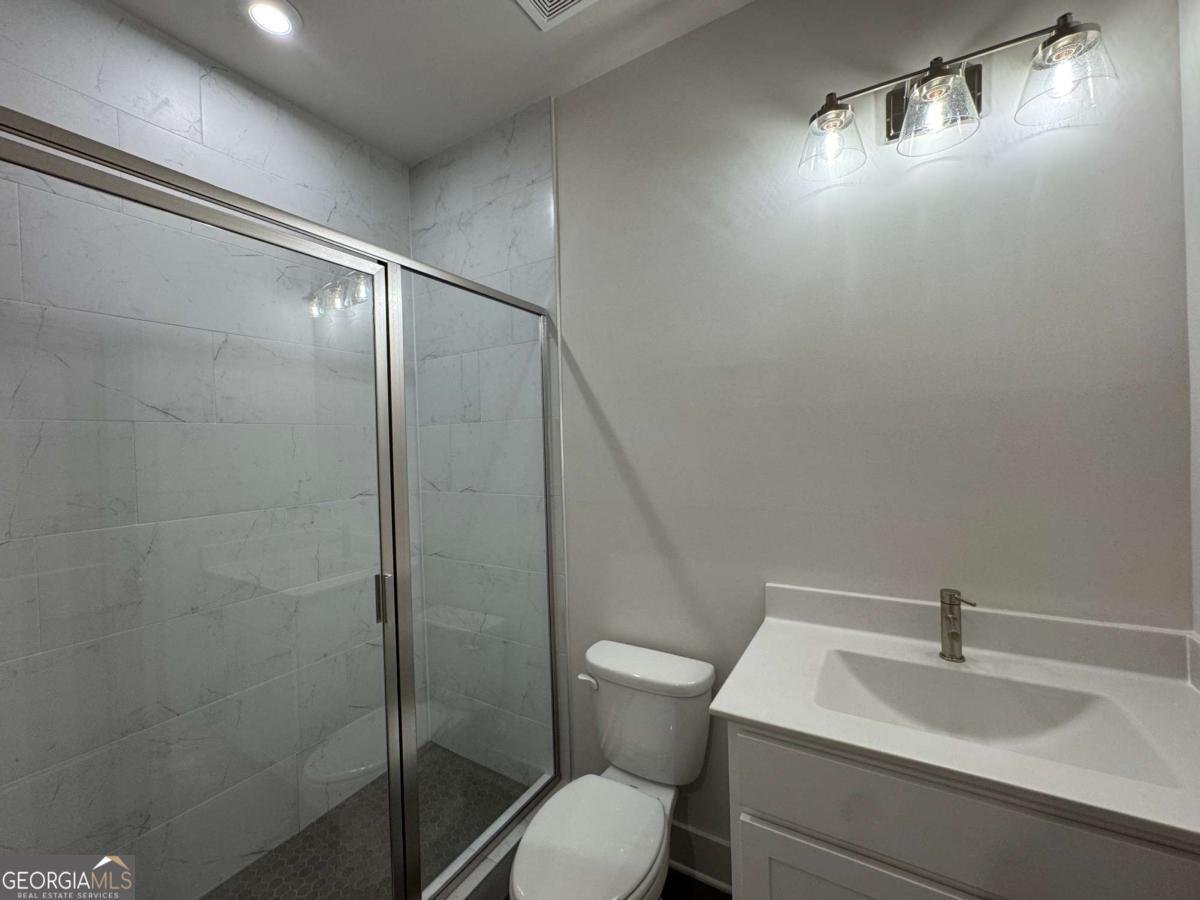 1055 Dryden Lane Brookhaven - 7