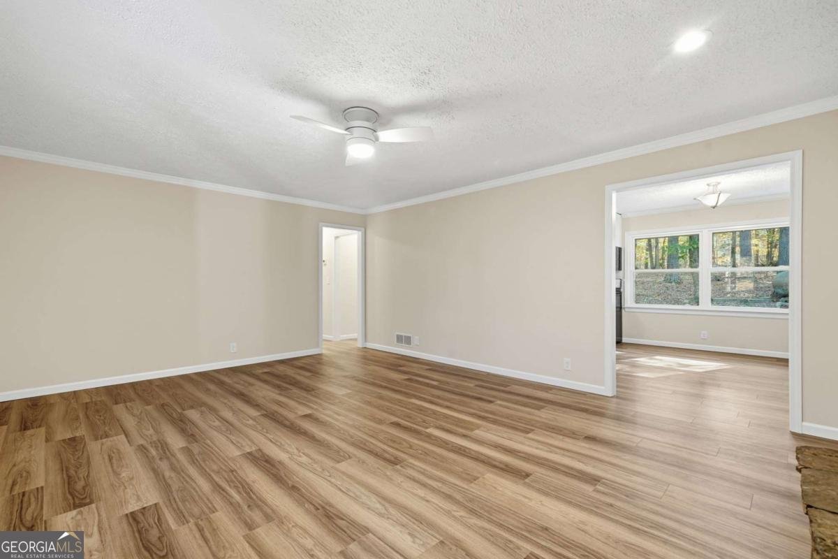 6231 Reinhardt College Parkway Waleska - 6