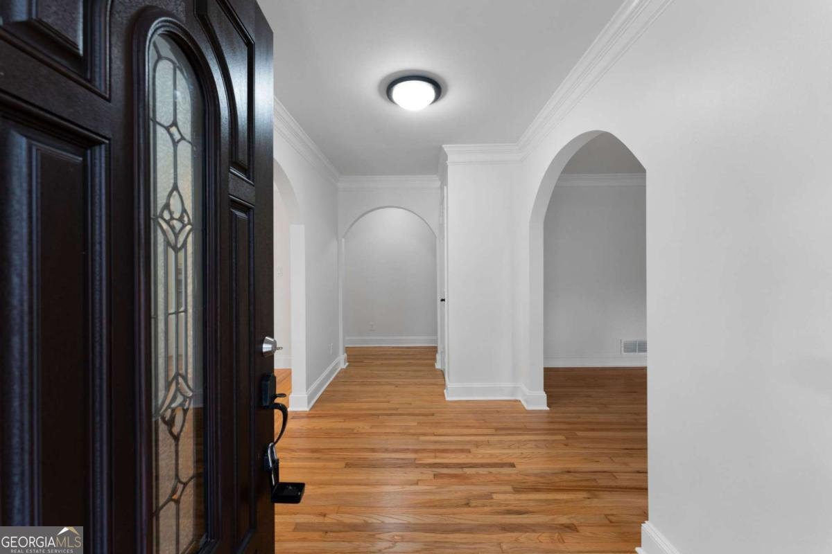 620 Spalding Drive Sandy Springs - 11