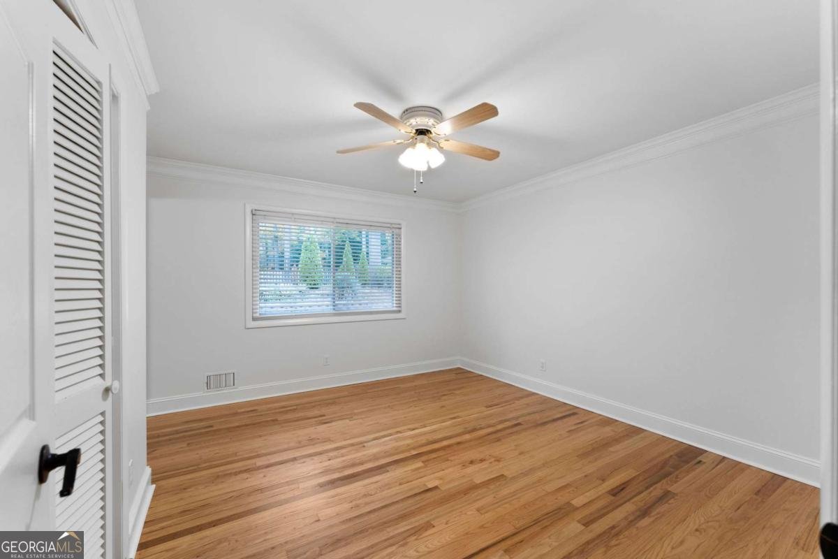 620 Spalding Drive Sandy Springs - 25