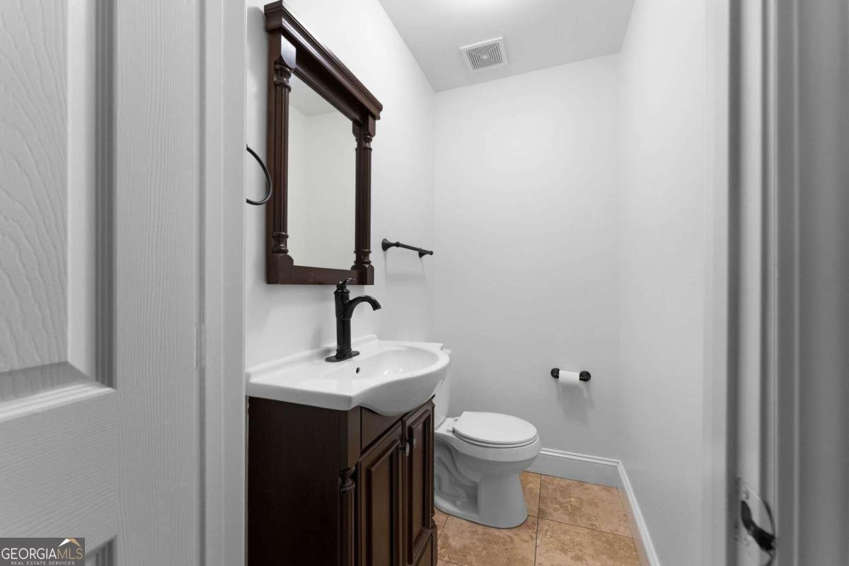 620 Spalding Drive Sandy Springs - 28