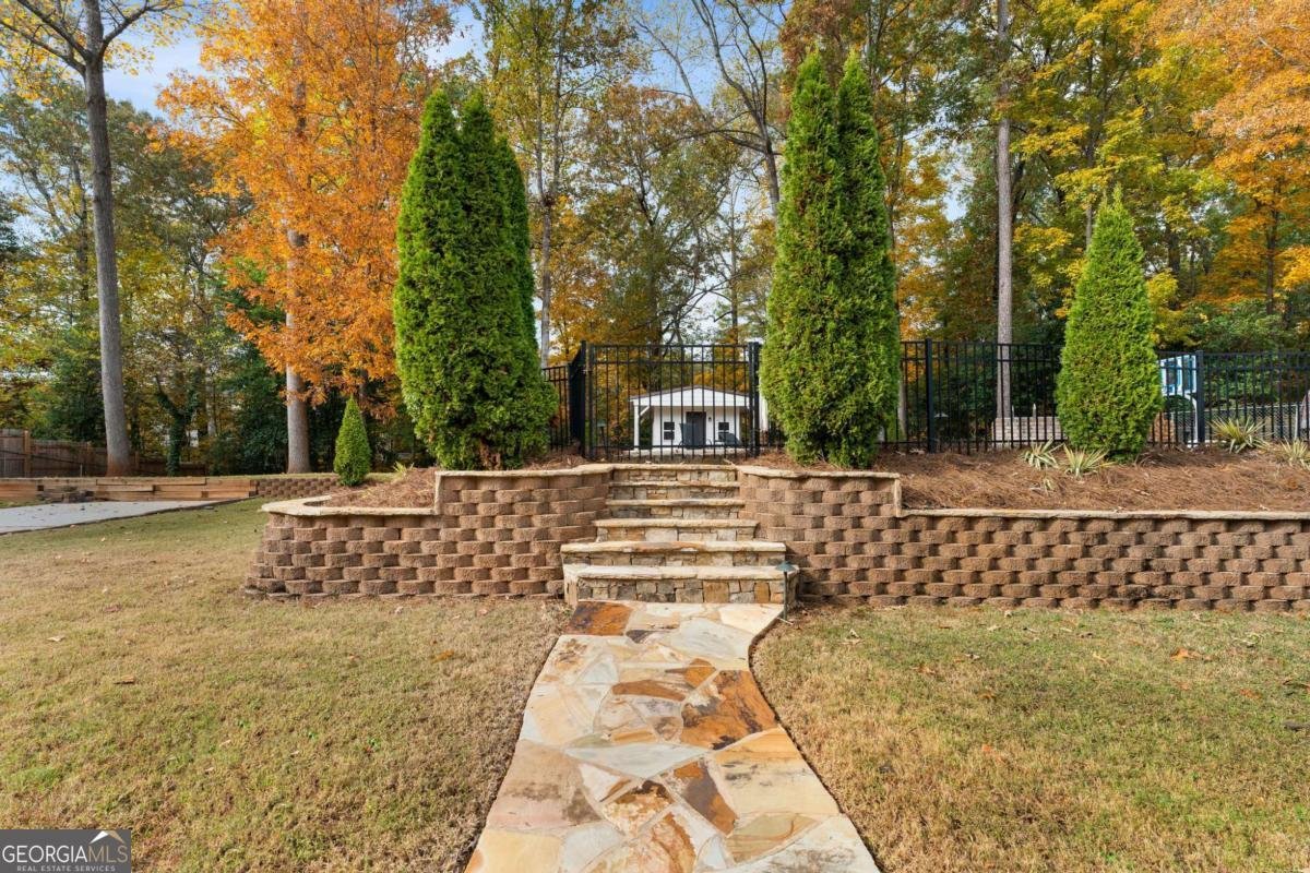 620 Spalding Drive Sandy Springs - 36