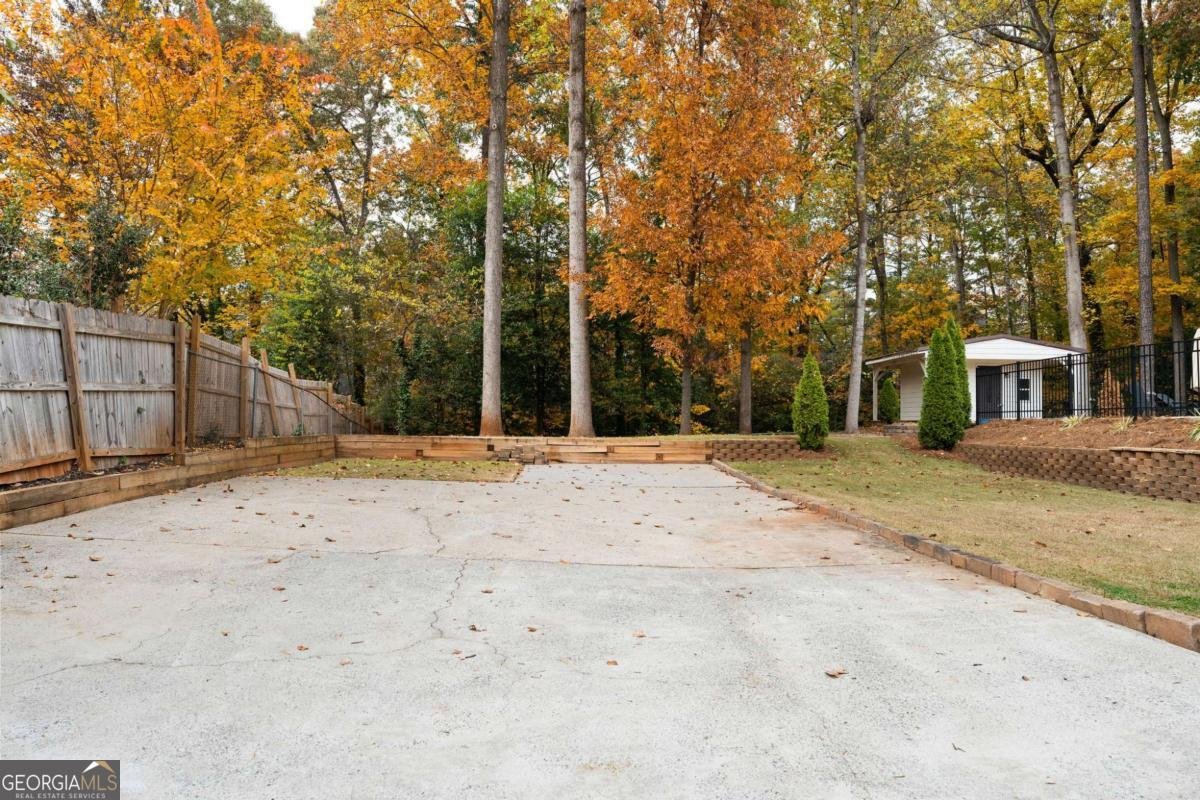 620 Spalding Drive Sandy Springs - 40