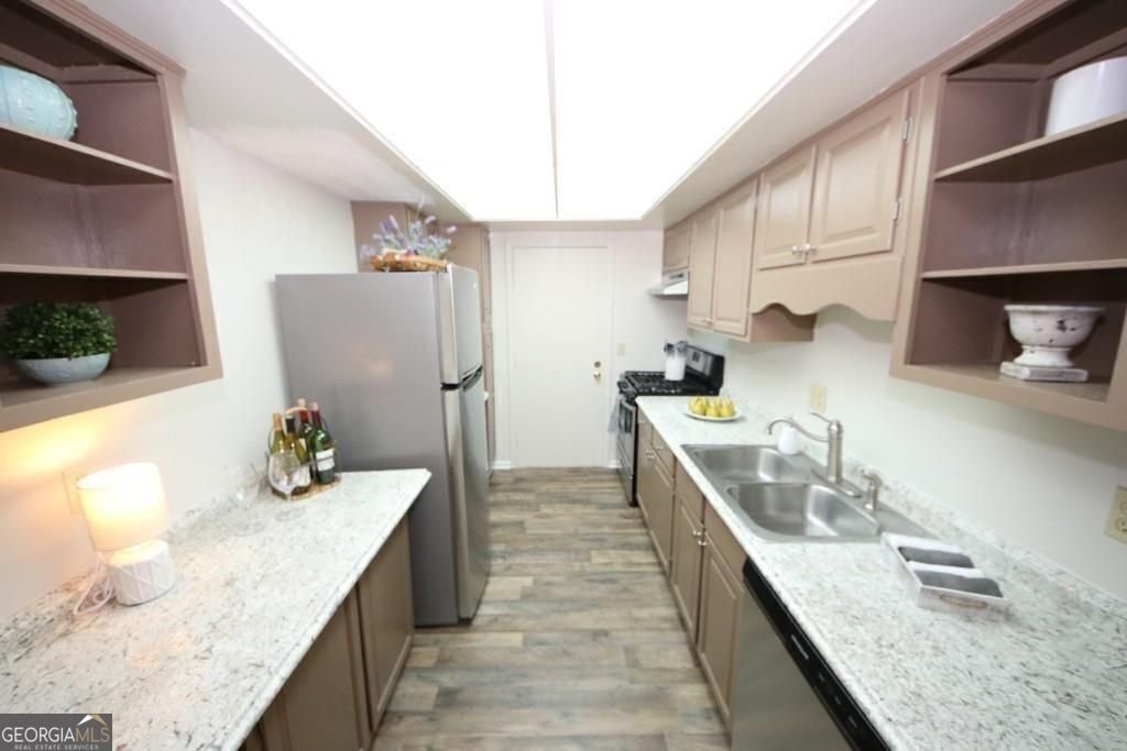 6851 Roswell Road Atlanta - 8