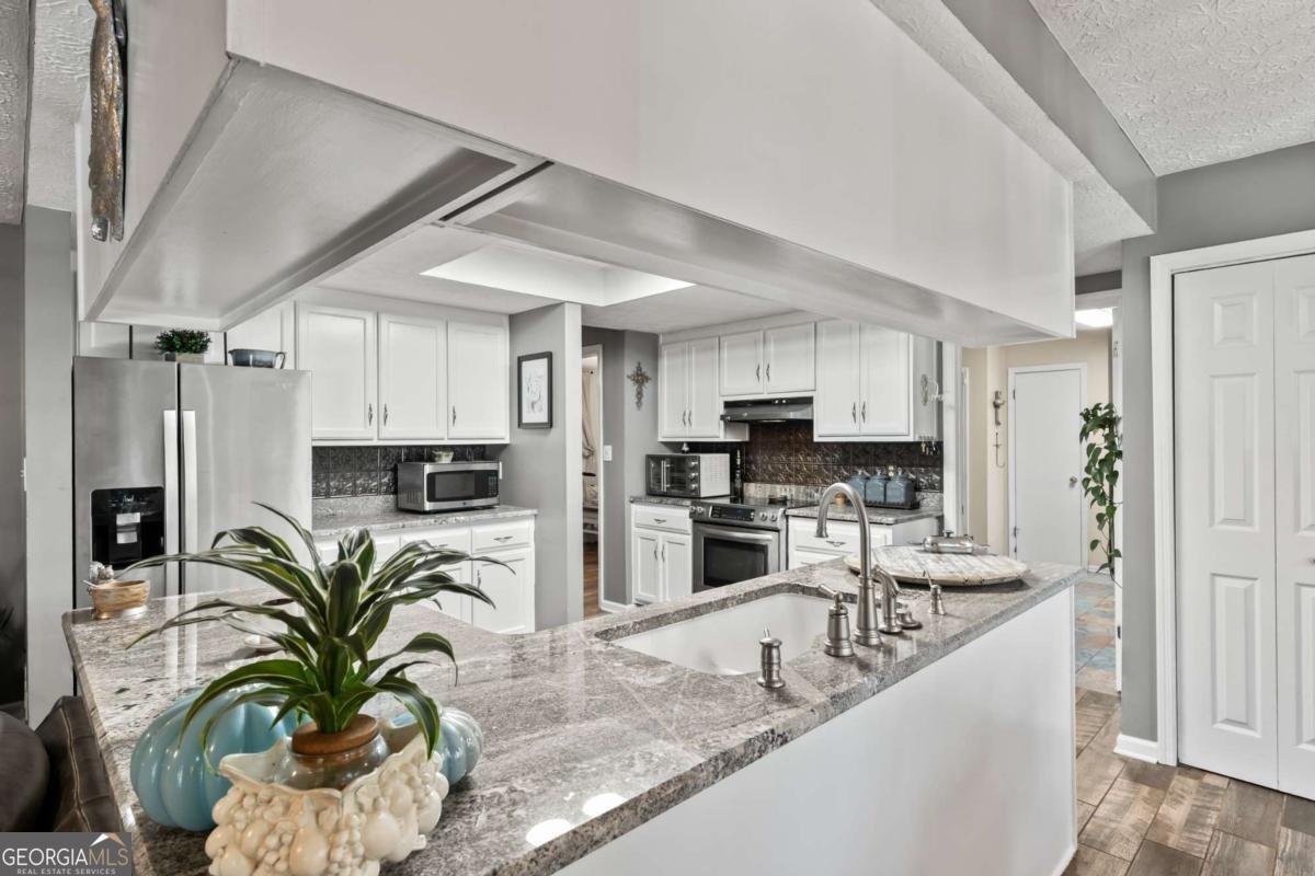 1062 Bethel Church Road Silver Creek - 12