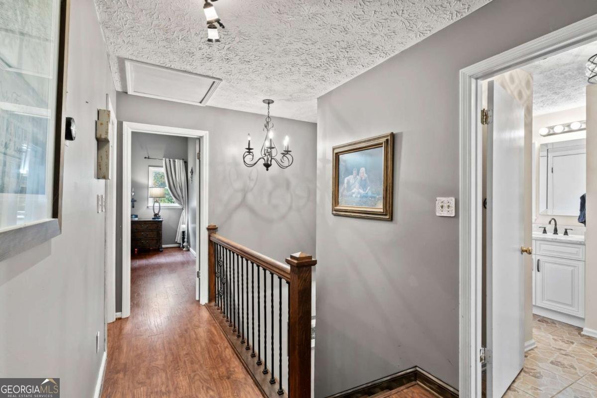 1062 Bethel Church Road Silver Creek - 28