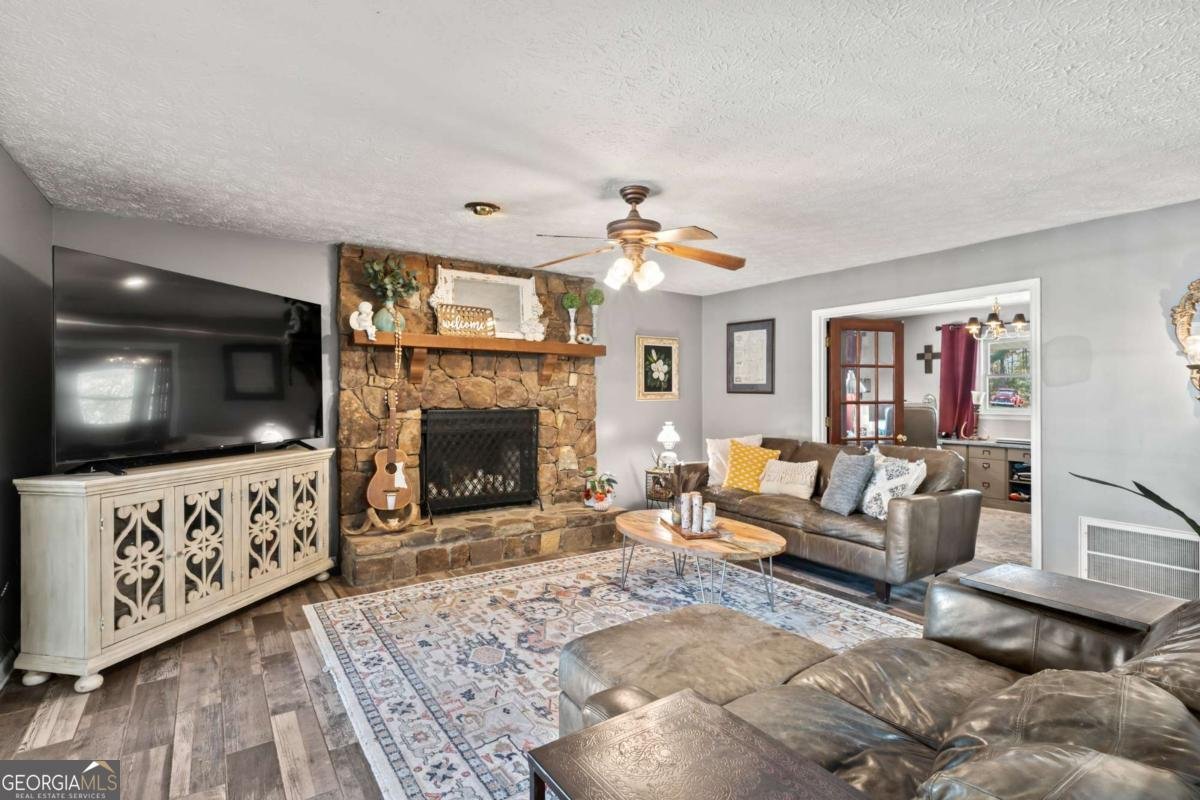 1062 Bethel Church Road Silver Creek - 7