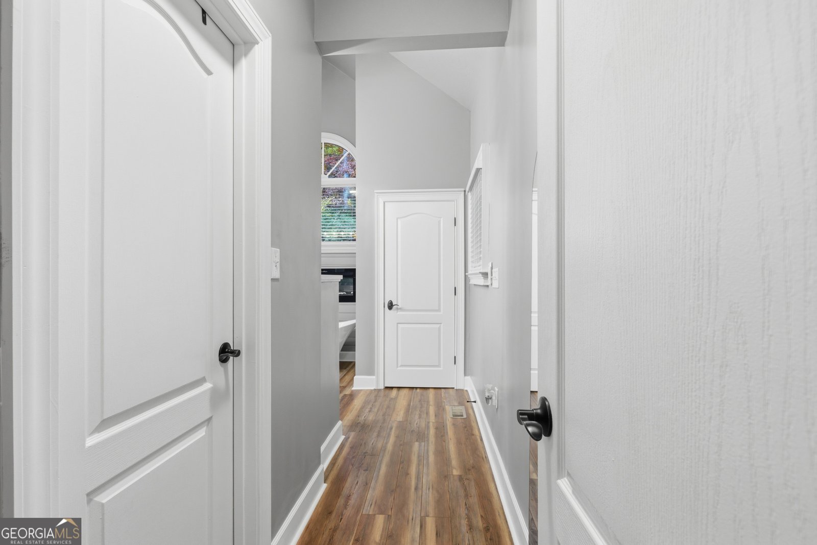 2116 Orchard Drive Clarkesville - 23