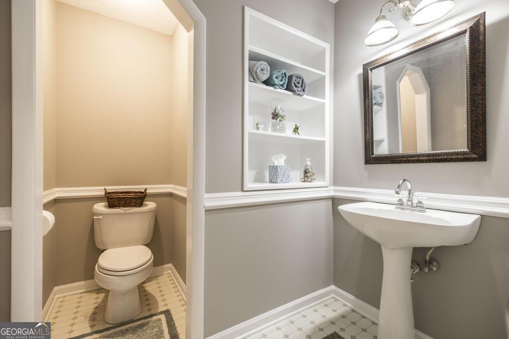 201 Belmont Drive Warner Robins - 29