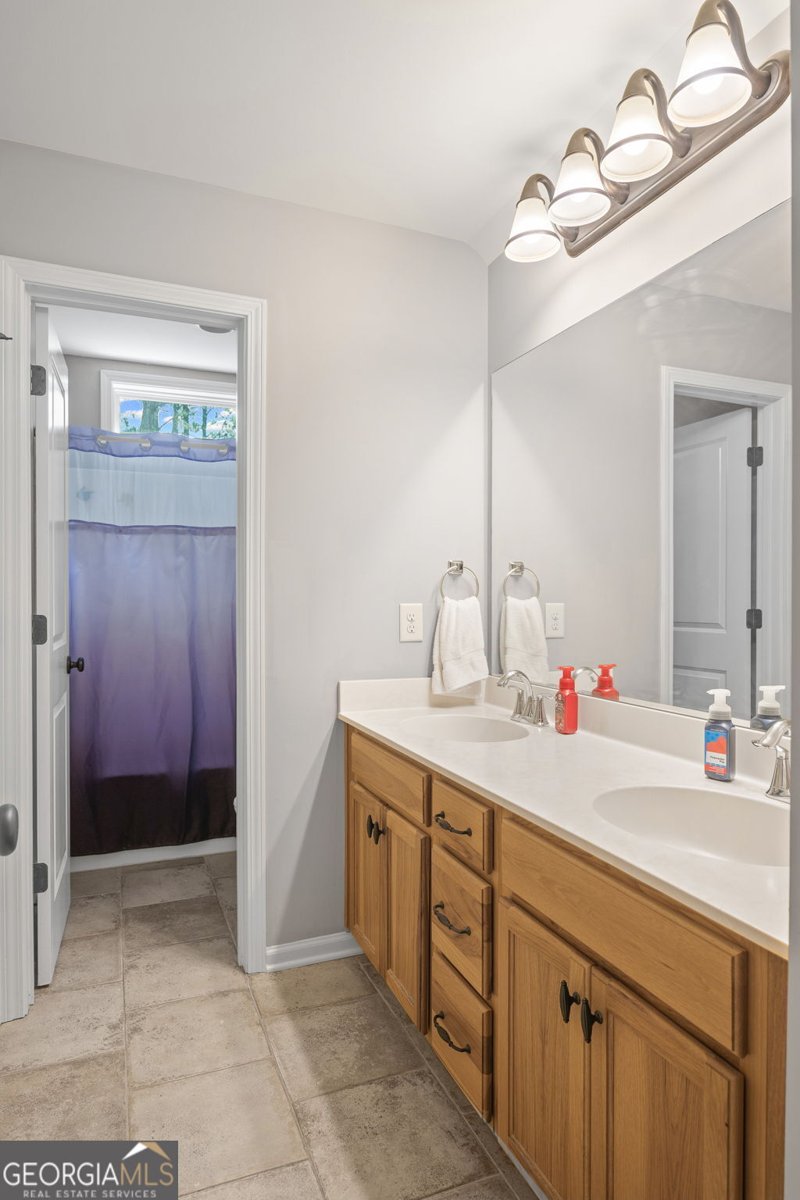 68 Timbercreek Estates Drive Sharpsburg - 33