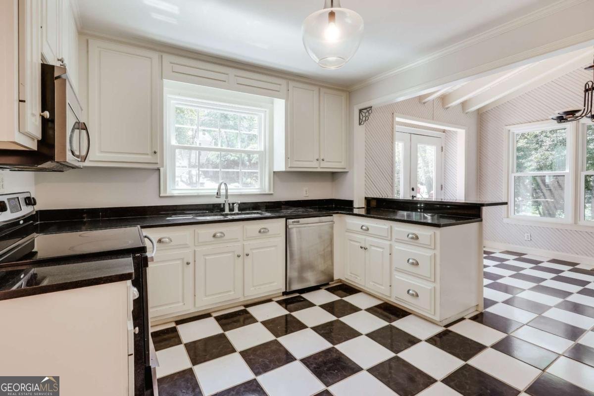 490 McWhorter Drive Athens - 15