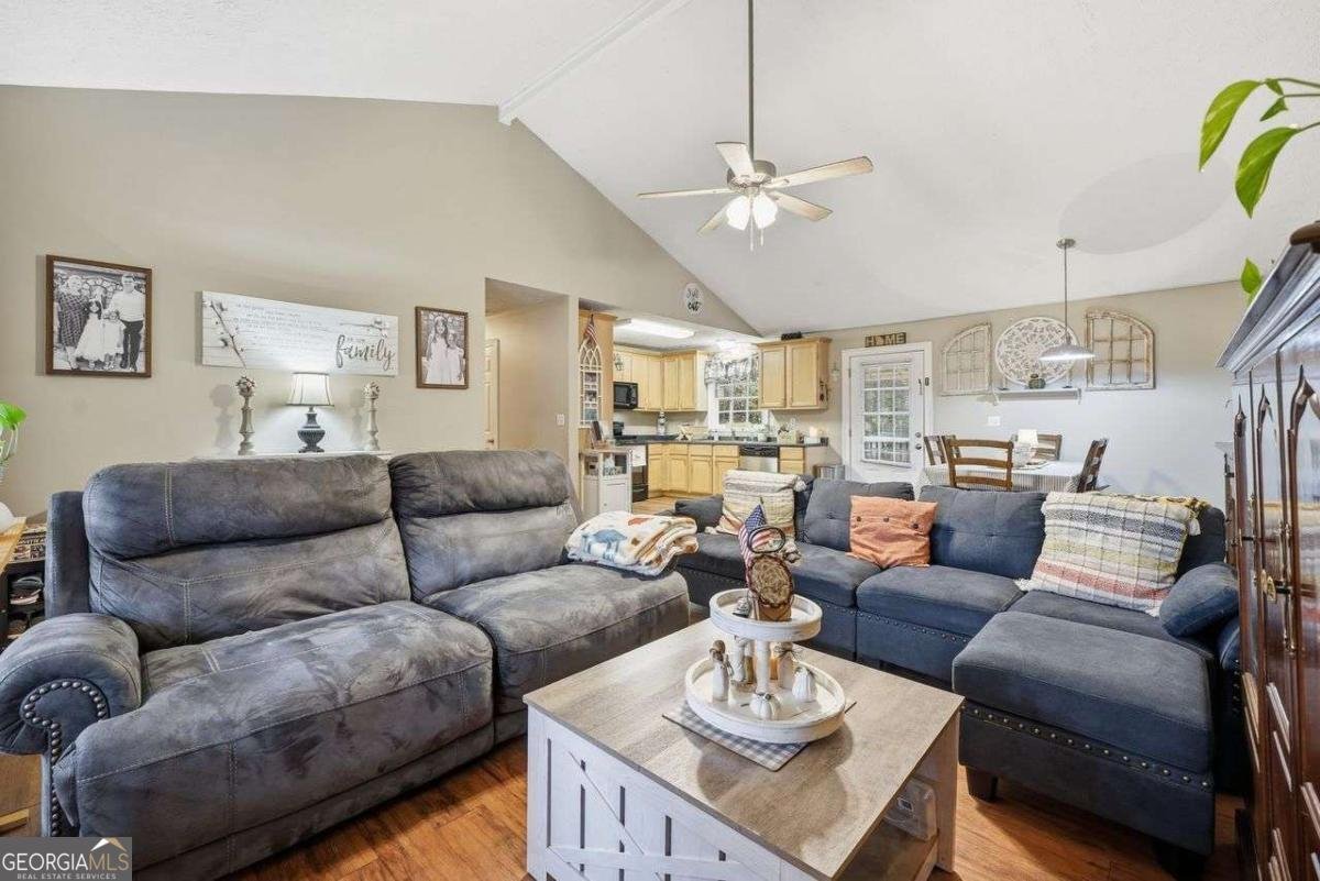 3165 GOODE Road Conyers - 32