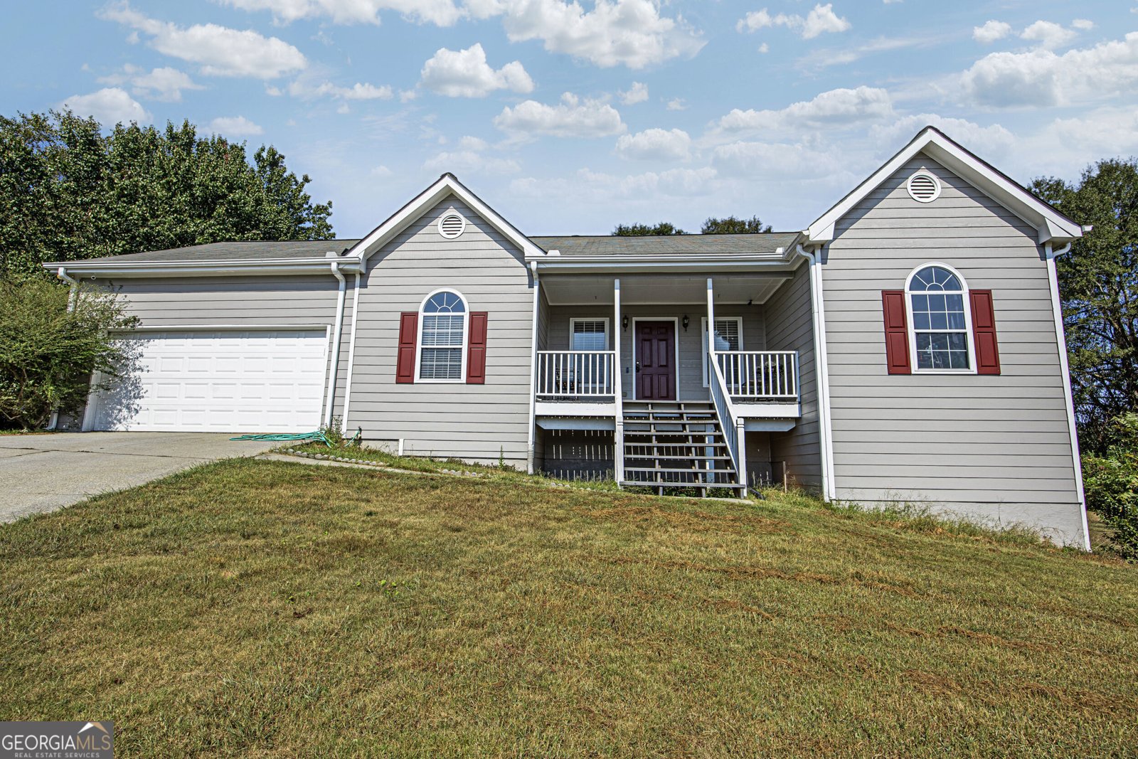 1550 Twin Manor Drive Loganville - 1