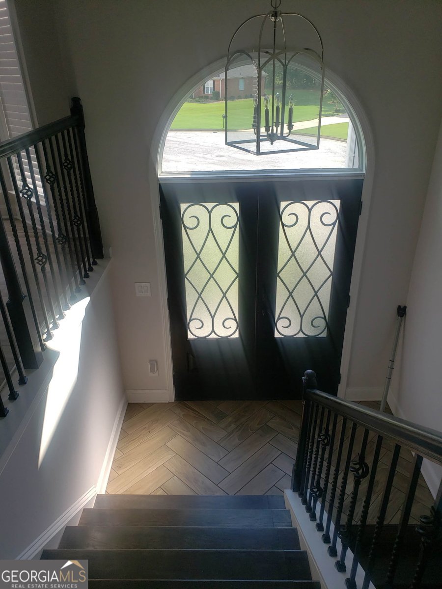 325 Belgrave Court Atlanta - 2