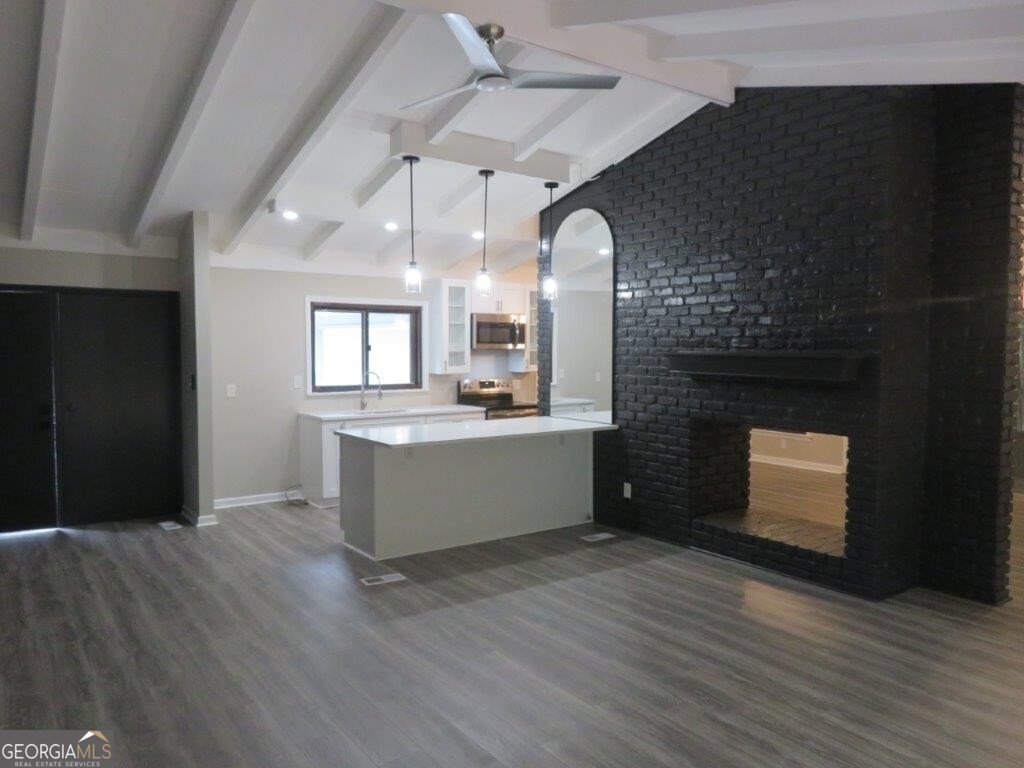 2416 Woodhill Lane Atlanta - 2