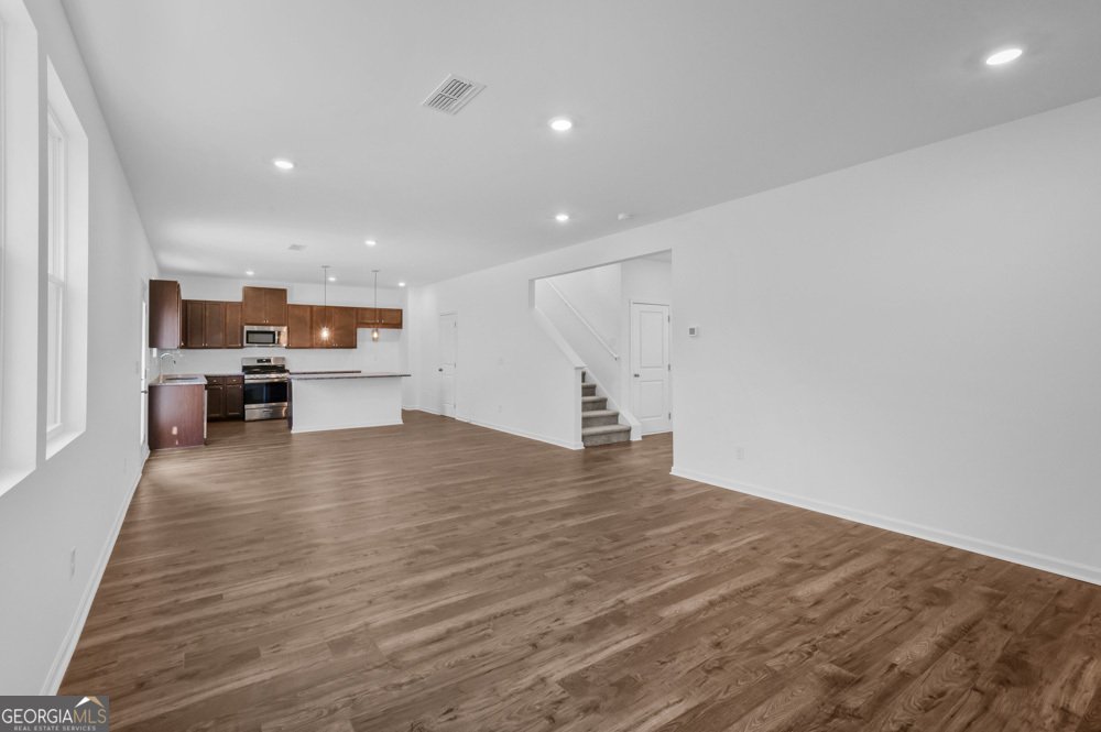 1315 Windance Lake Drive Loganville - 9