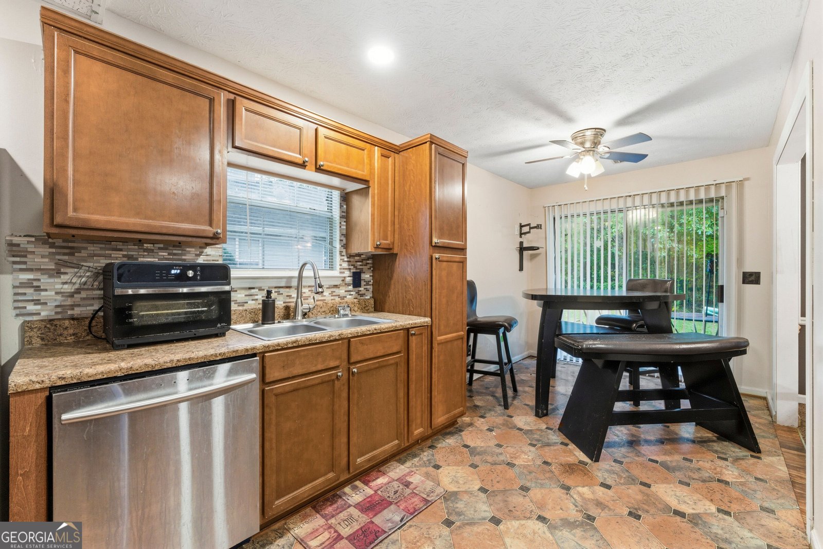 6581 Coventry Point Austell - 9