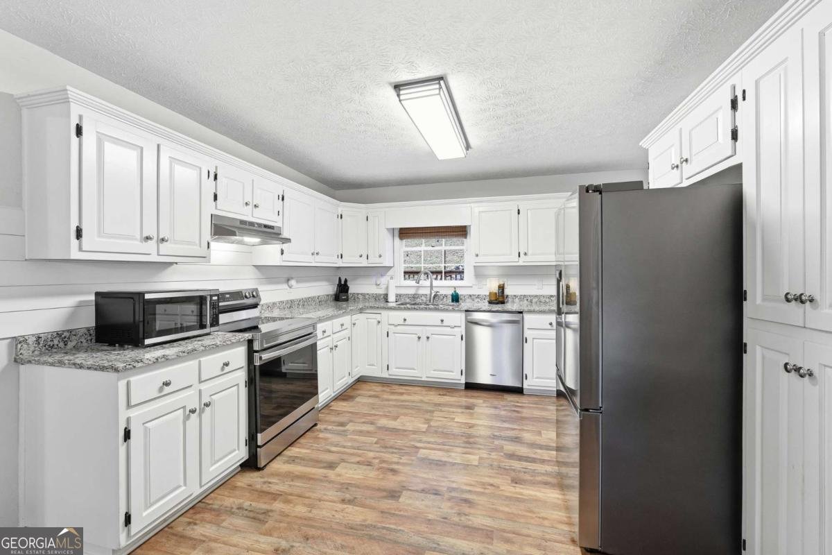 83 Amberidge Drive Cartersville - 11