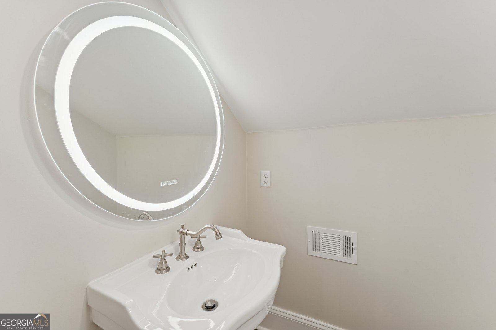 111 49th Street Savannah - 49