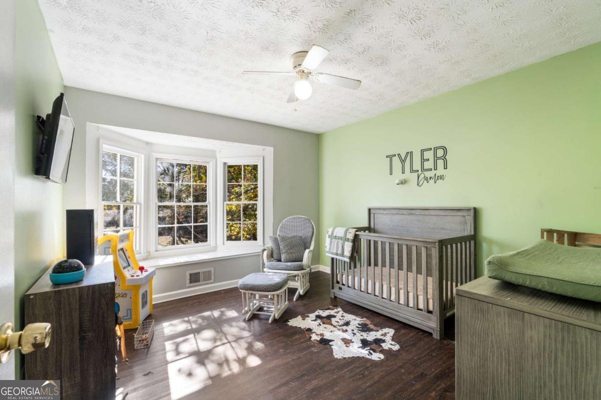 84 Oak Court Dallas - 17