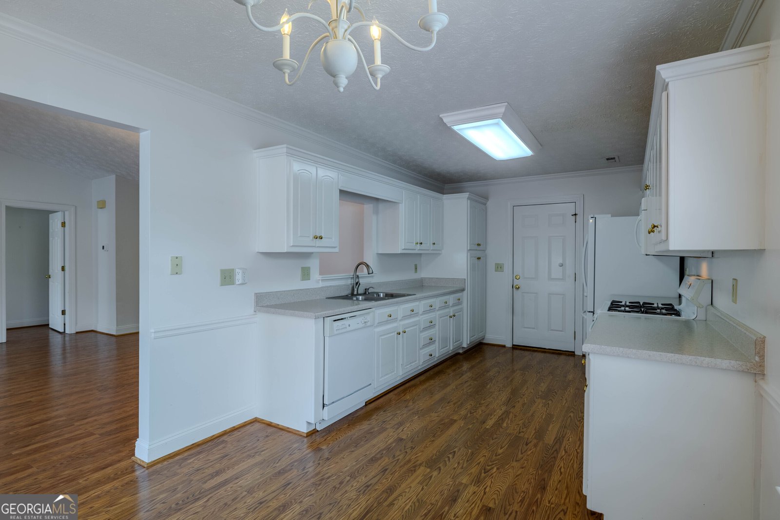 2 Pointe Drive Rome - 17