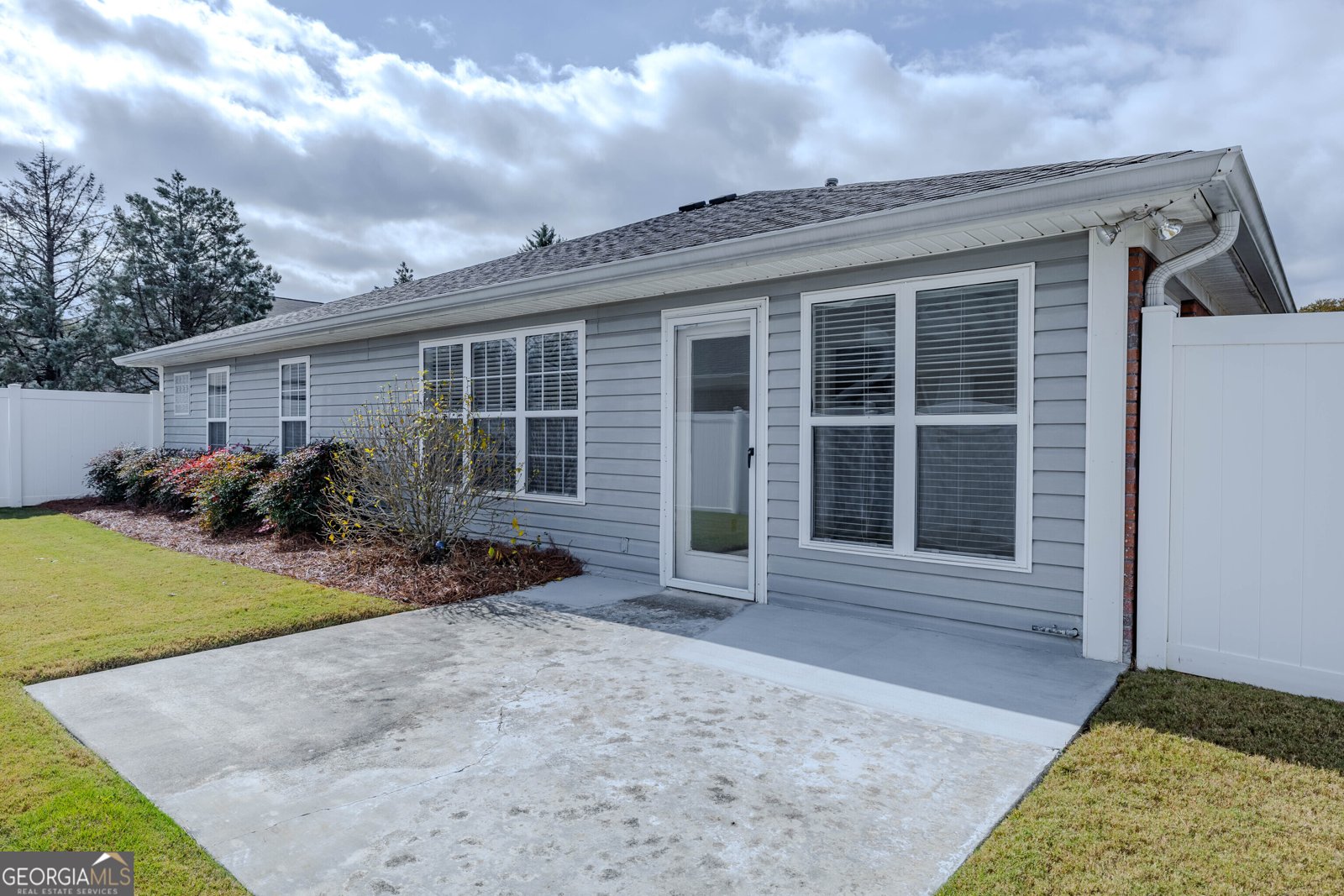 2 Pointe Drive Rome - 29