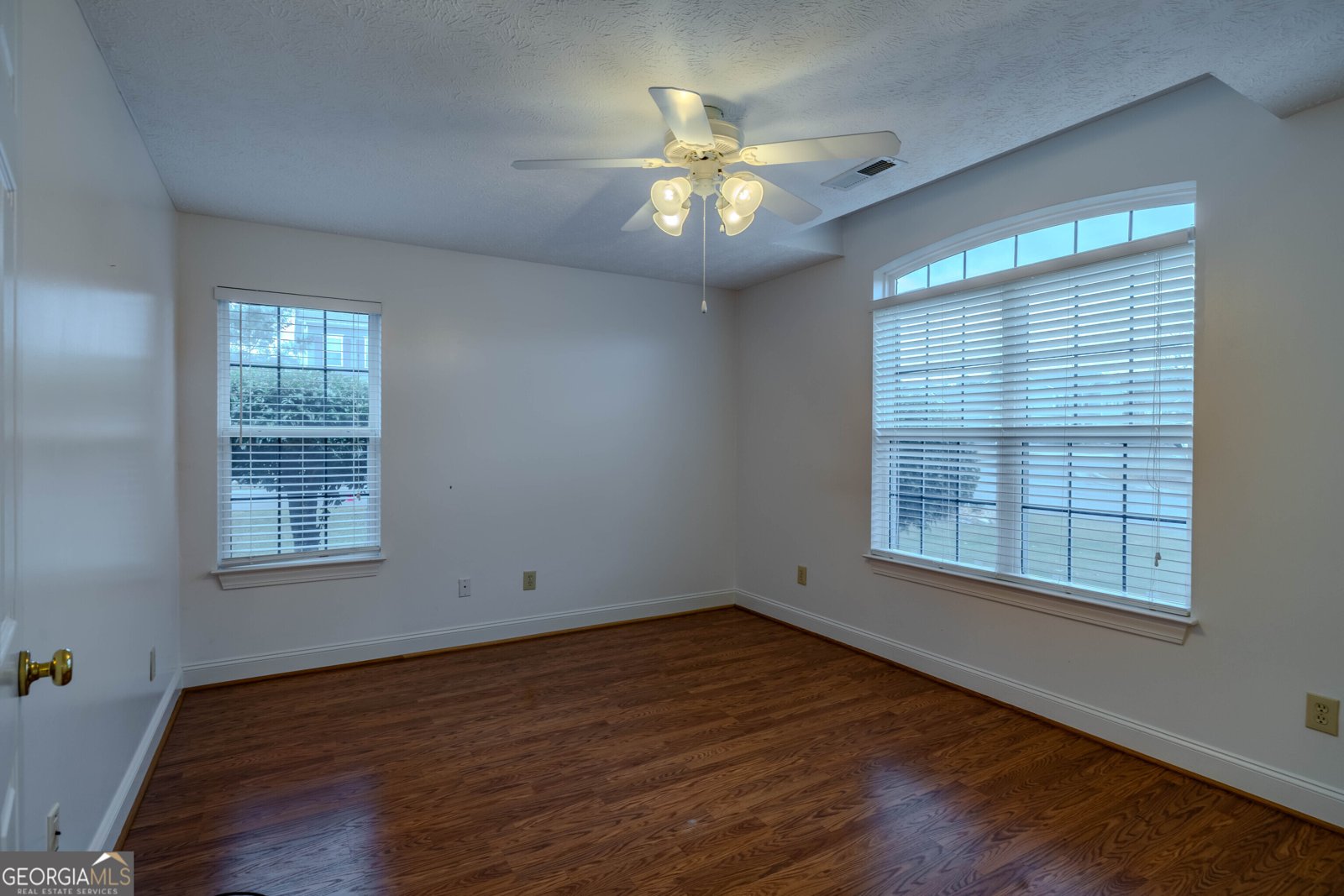 2 Pointe Drive Rome - 7