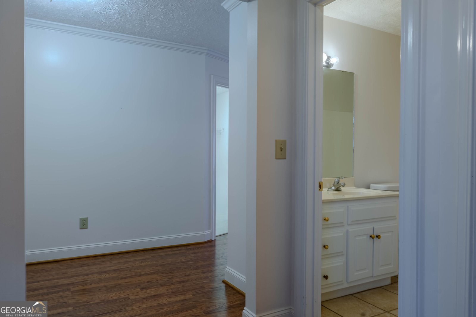 2 Pointe Drive Rome - 9