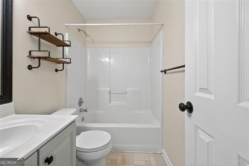 5683 Riverside Walk Drive Sugar Hill - 24