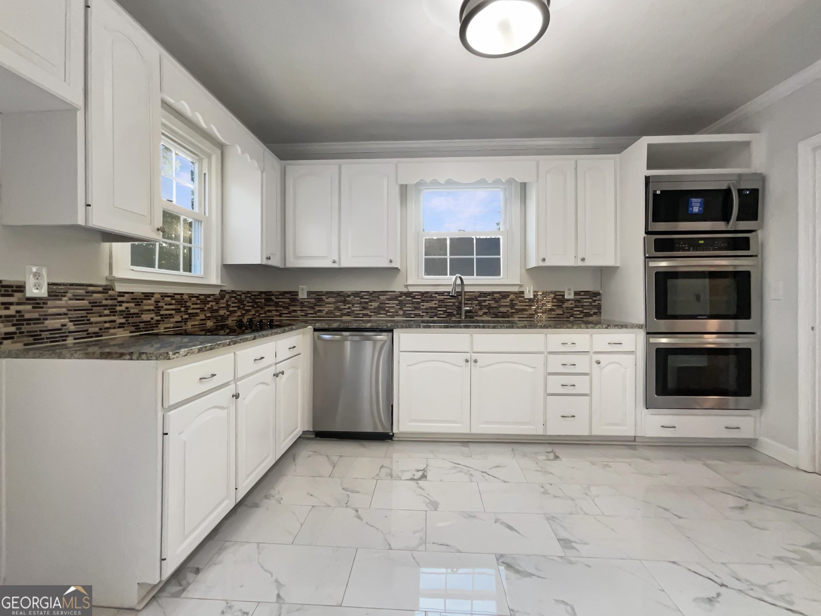 4039 Lakeland Hills Drive Douglasville - 2