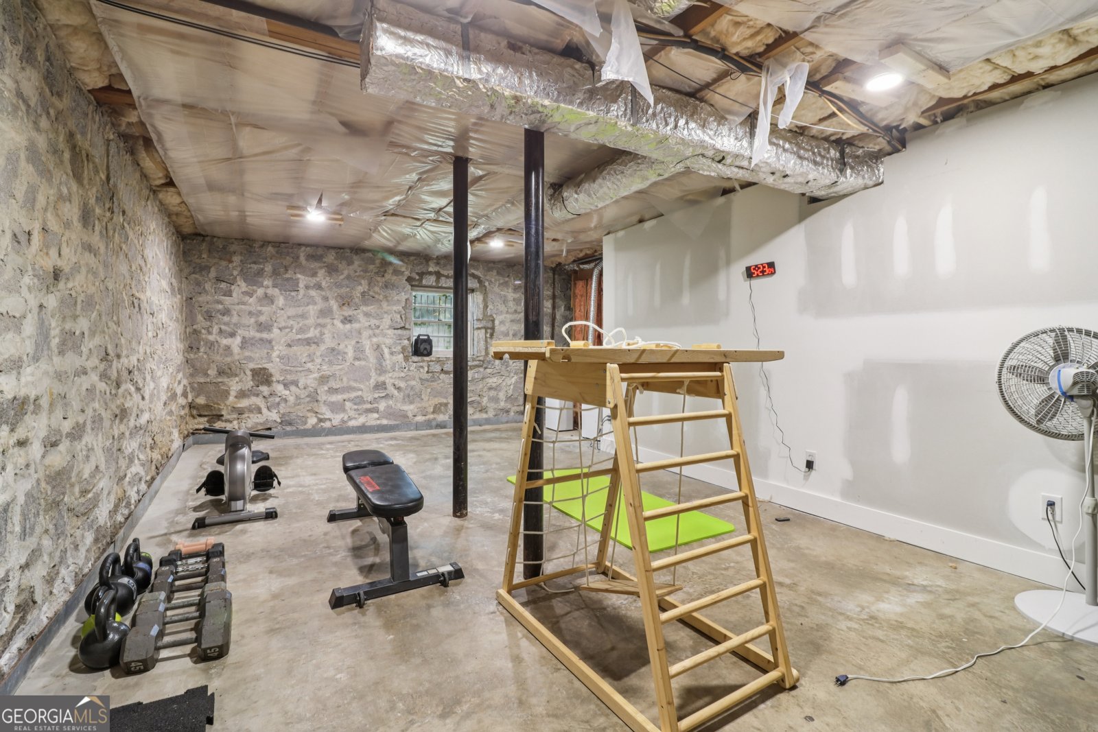 1722 Timothy Drive Atlanta - 25