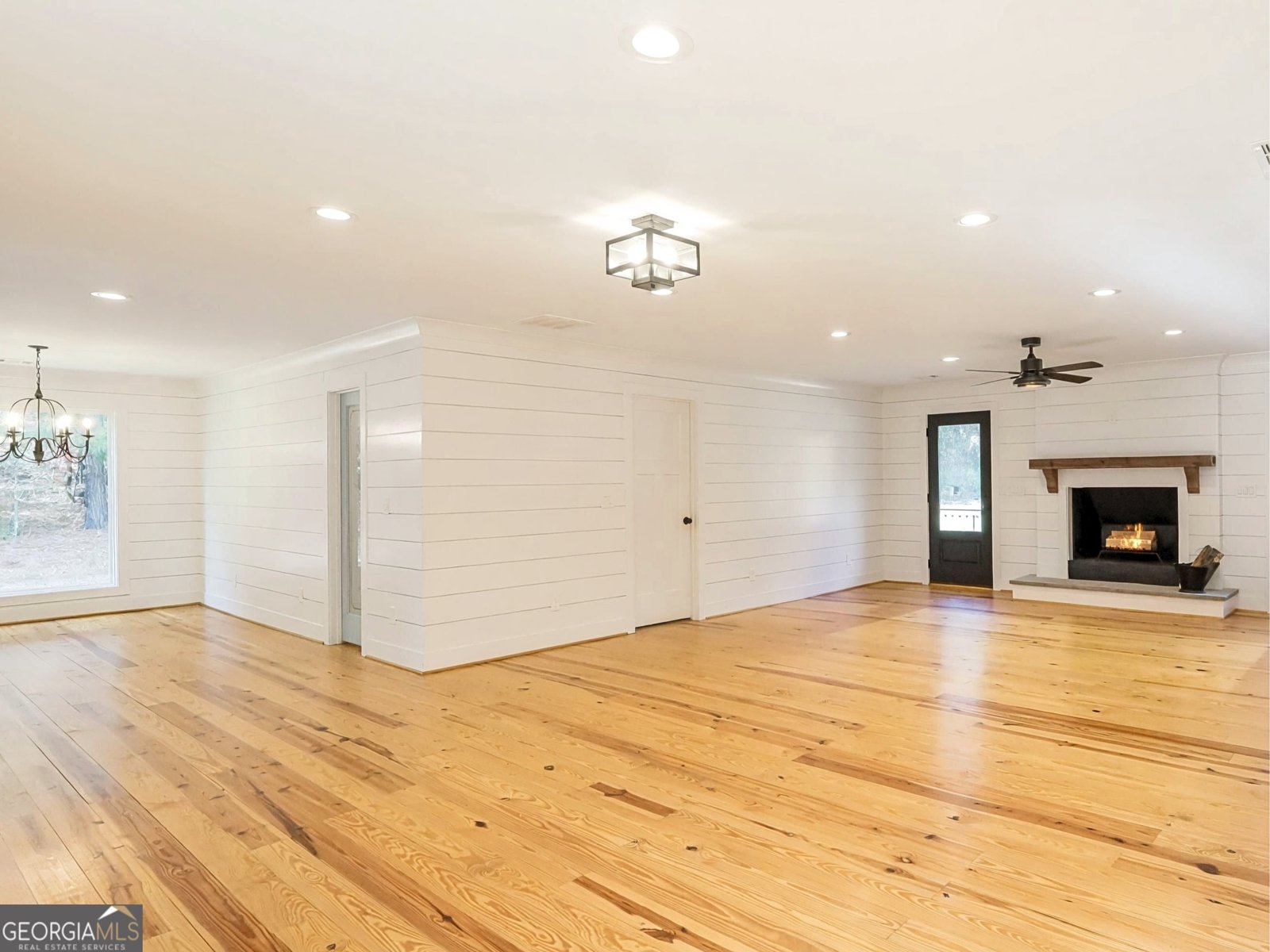 4925 Cook Road Stockbridge - 4