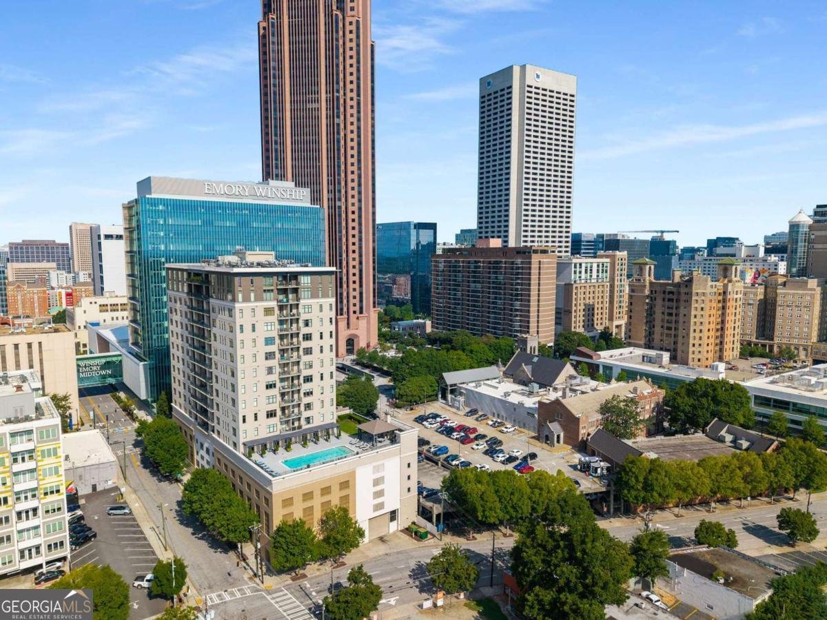 565 Peachtree Street Atlanta - 40