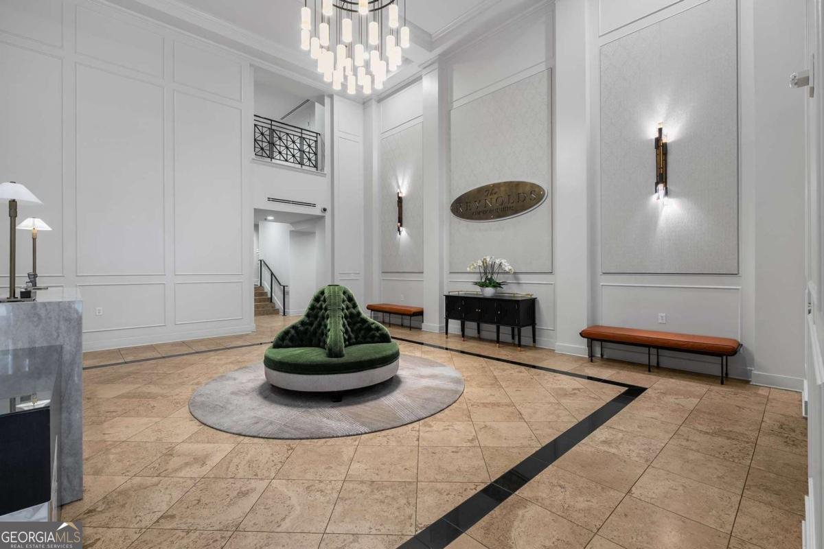 565 Peachtree Street Atlanta - 8