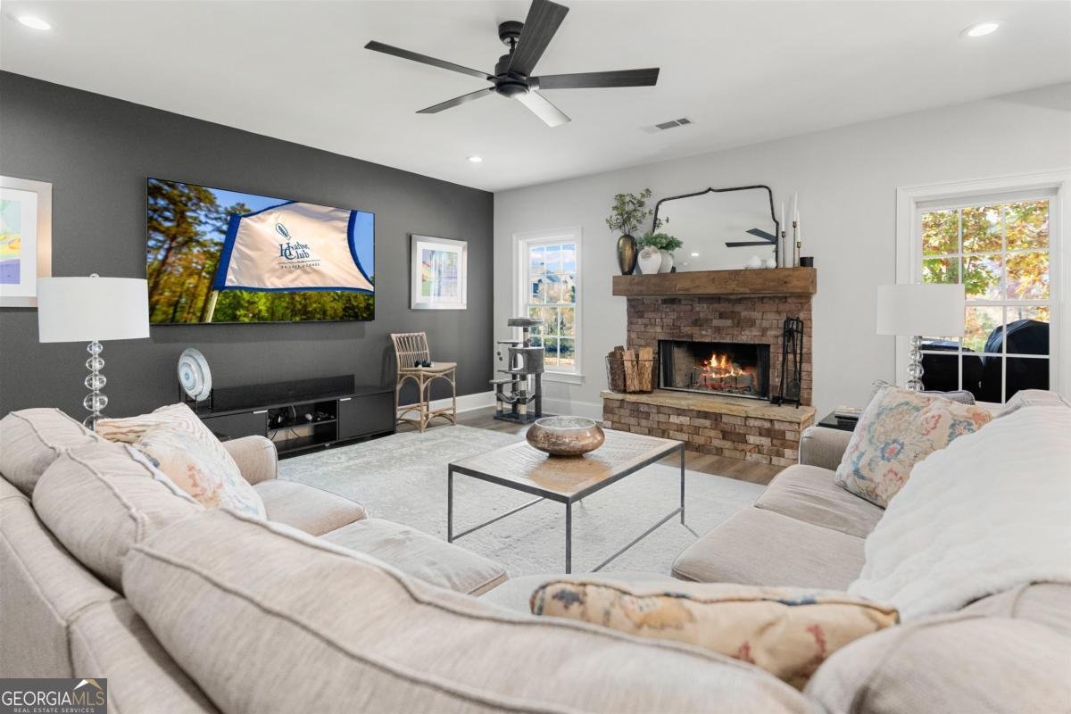 1021 Harbor Loop Greensboro - 37