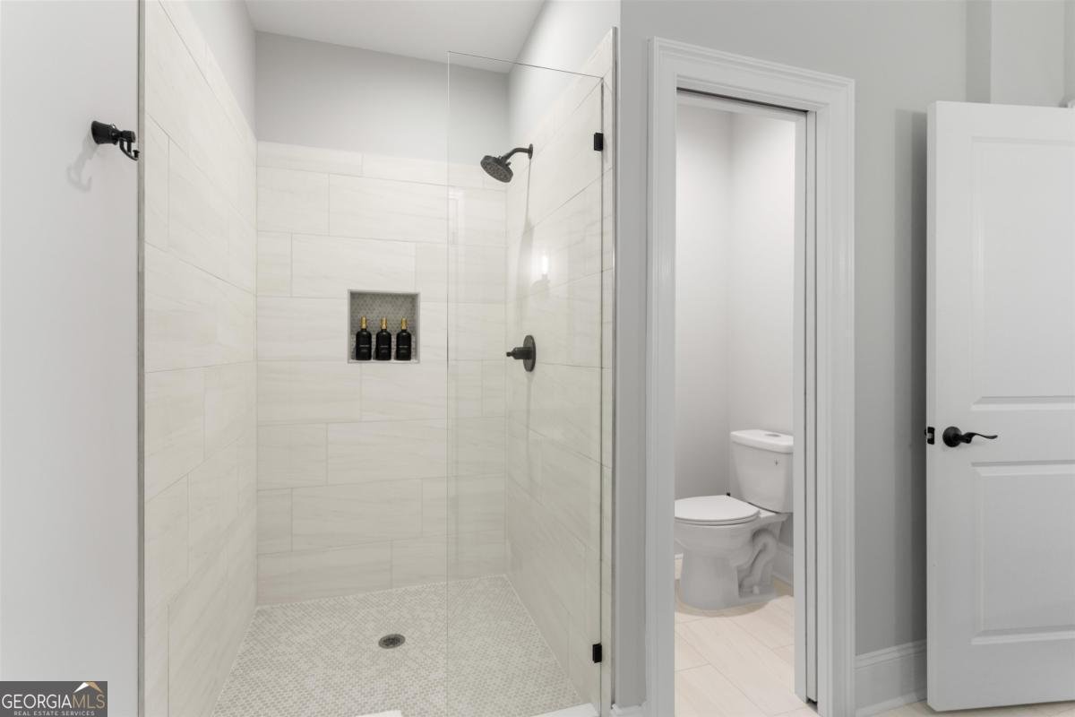 1021 Harbor Loop Greensboro - 45