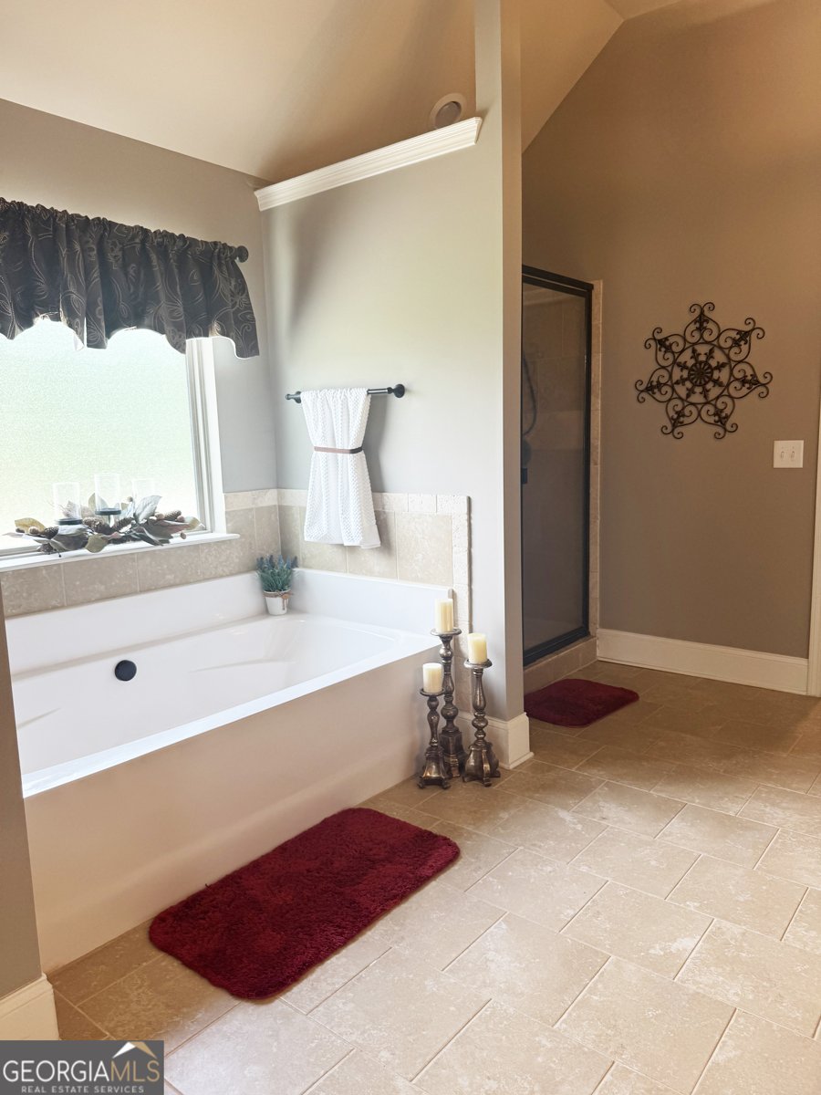 1869 Schofield Drive Hampton - 35