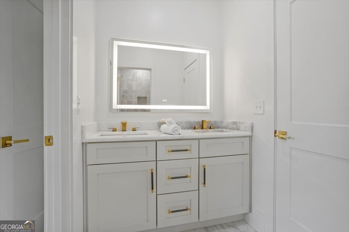 606 Talmadge Lane Canton - 40