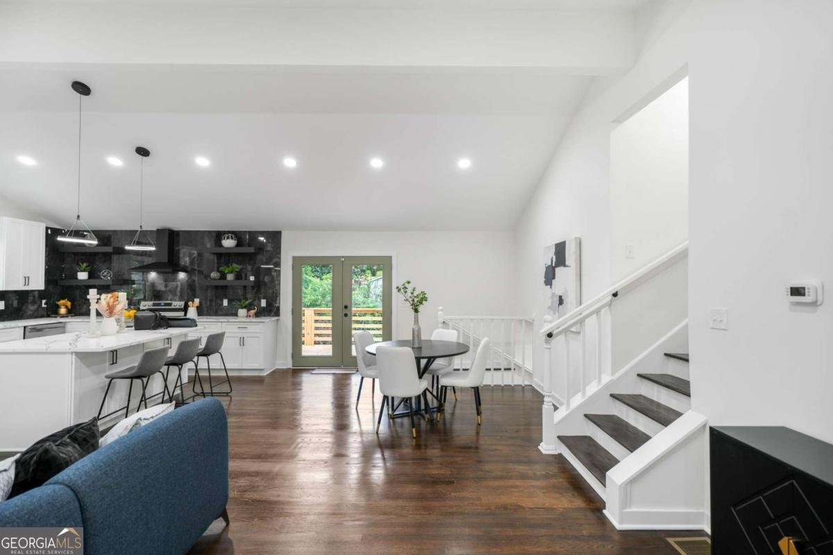 3462 Ingledale Drive Atlanta - 20