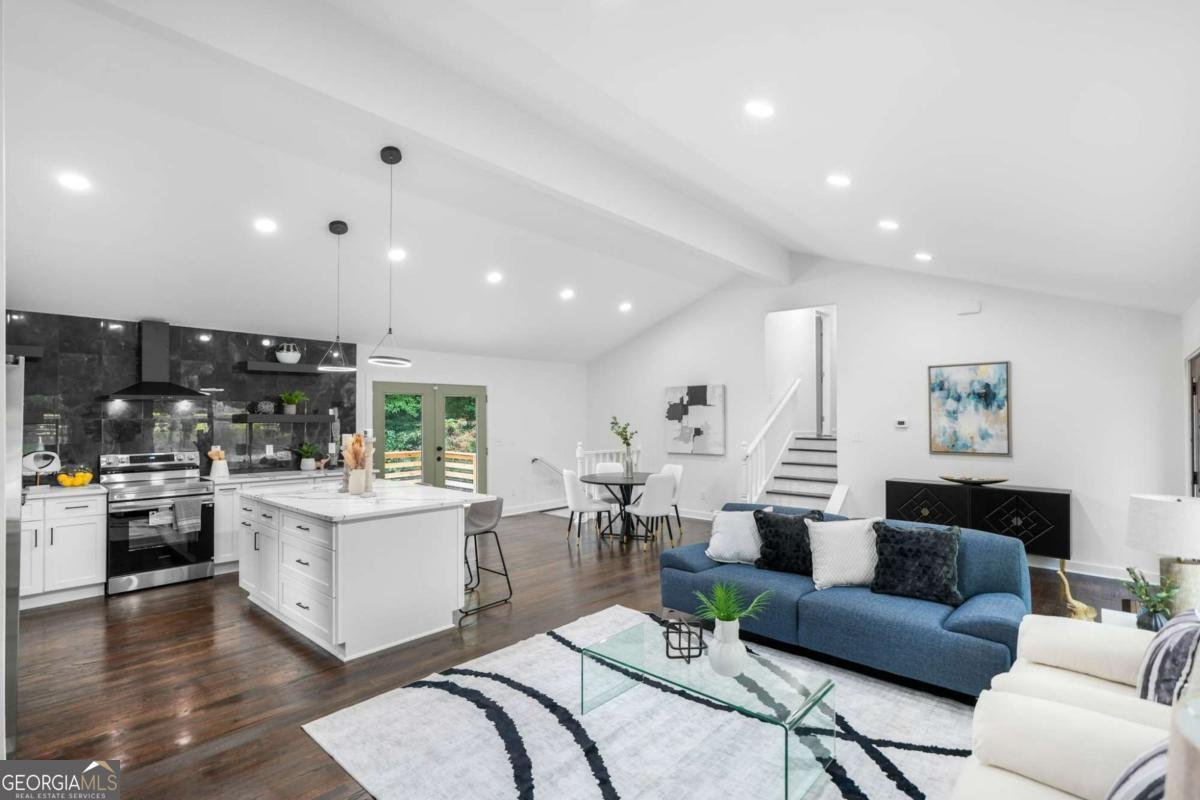 3462 Ingledale Drive Atlanta - 21